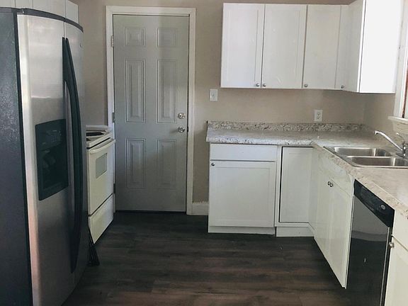 2nd image of 2603 Phaup St