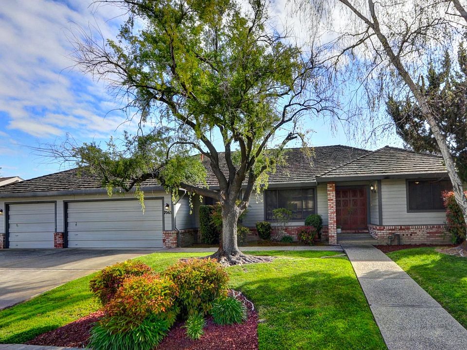 1st image of 7065 Gloria Dr