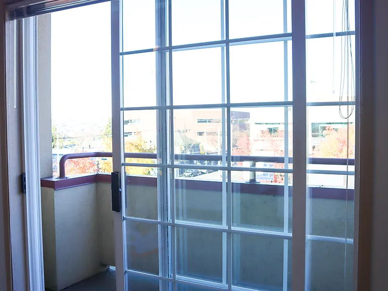 2234 Eastlake Ave E #3 — Photo 1