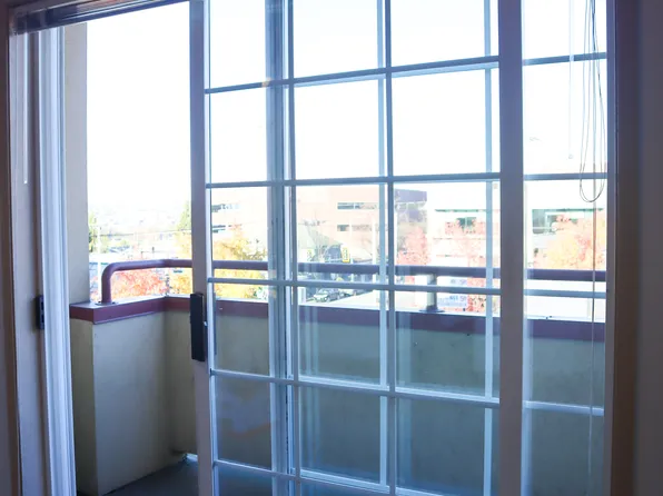 2234 Eastlake Ave E Floor 3, Seattle, WA 98102