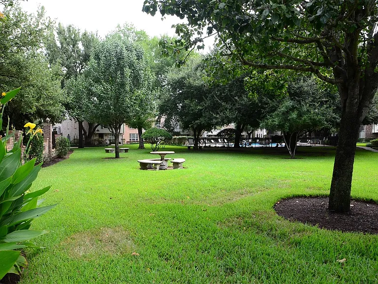 12978 Trail Hollow Dr #2978 — Photo 18