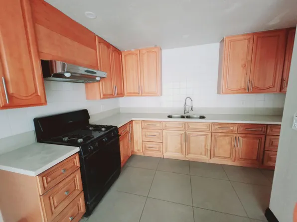 2162 W Brownwood Ave #4, Anaheim, CA 92801