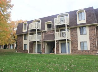 421 Gregory Ave, Glendale Heights, IL 60139