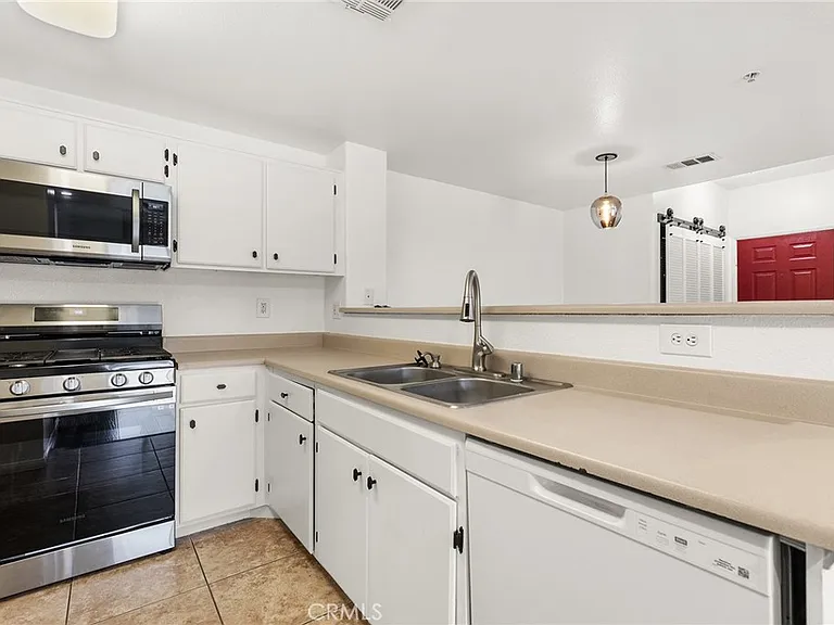 31239 Taylor Ln — Photo 14