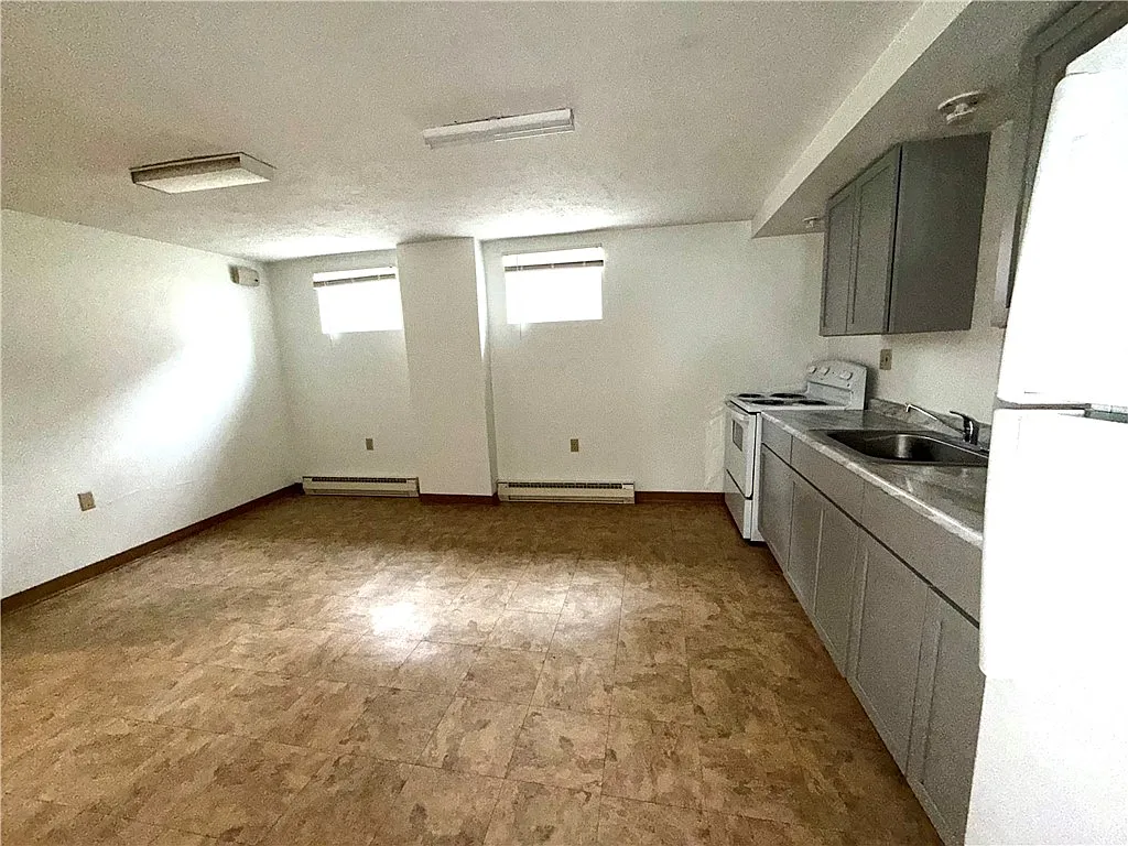 1 bed, $775 — Photo 3