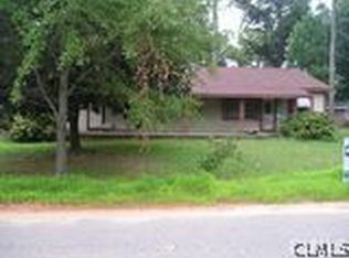 52 Gillespie Ln, Hull, GA 30646