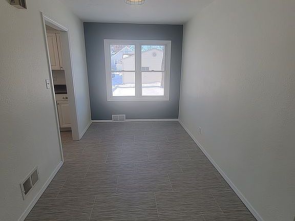 4th image of 929 N 11th St