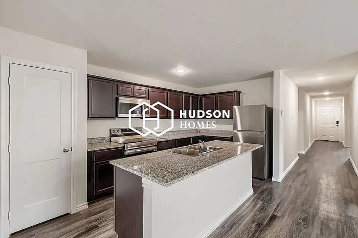 6937 Phoenix Dr — Photo 6