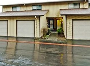 25012 Lake Fenwick Rd, Kent, WA 98032