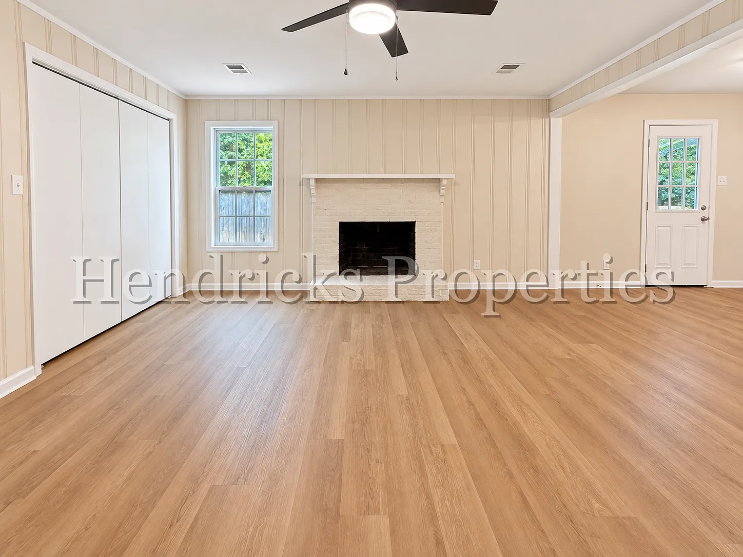 3 bed, 1376 sqft, $1,650 — Photo 3