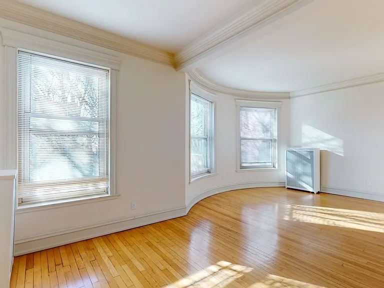 5623 S. Dorchester — Photo 7