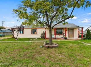 3808 2nd St, Union Gap, WA 98903