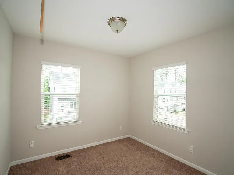 1035 Diamond Dove Ln — Photo 19