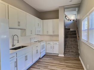 2501 N Bartlett Ave #B, Milwaukee, WI 53211