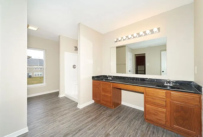 10393 Windward Dr — Photo 19