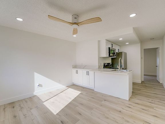 5th image of 4341 Texas St APT 7