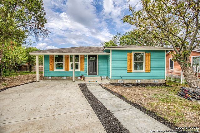 1st image of 2119 Lombrano St