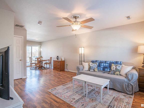 3rd image of 3855 W Palmyra Ct #8