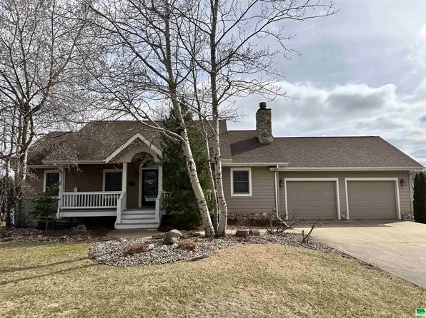 545 7th St NW, Sioux Center, IA 51250