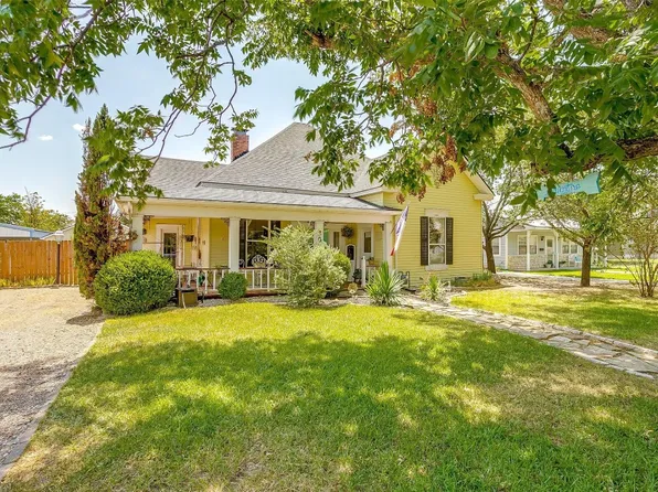 304 E Main St, Itasca, TX 76055