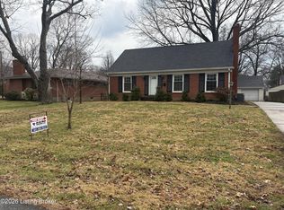 4246 Middlebrook Rd, Woodlawn Park, KY 40207