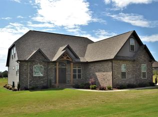 325 La Novia Ct, Boiling Springs, SC 29316