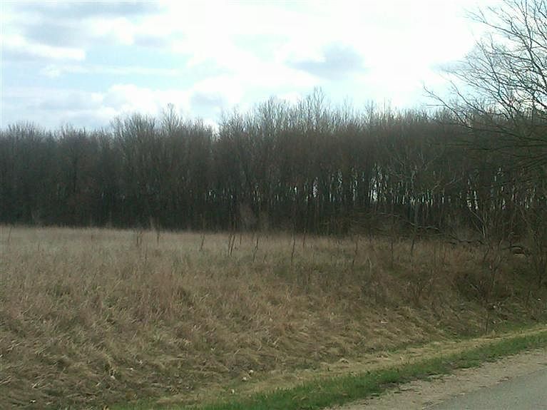 1st image of 820 109th Ave