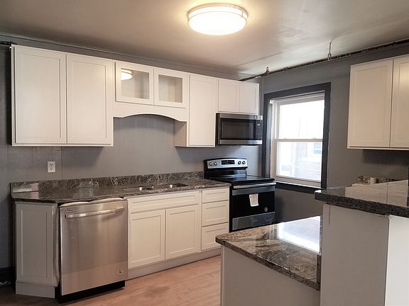2nd image of 119 E Crawford St APT 1