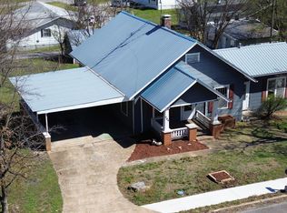 404 South Street, Stockton, MO 65785