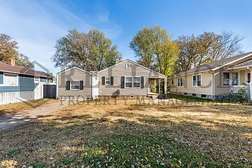 2136 S Waco Ave Photo 1