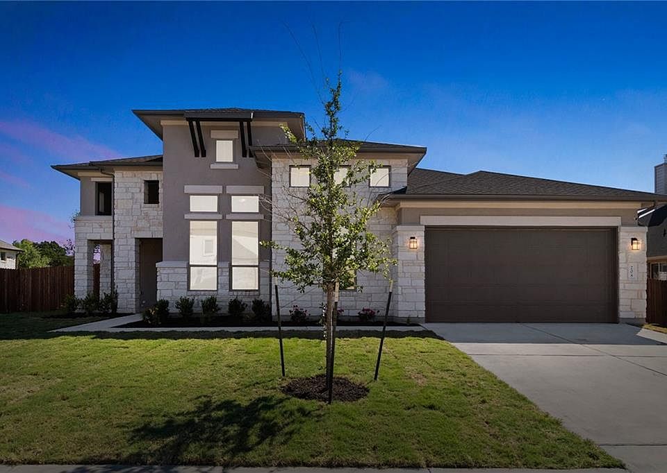 1st image of 208 Parkwest Dr