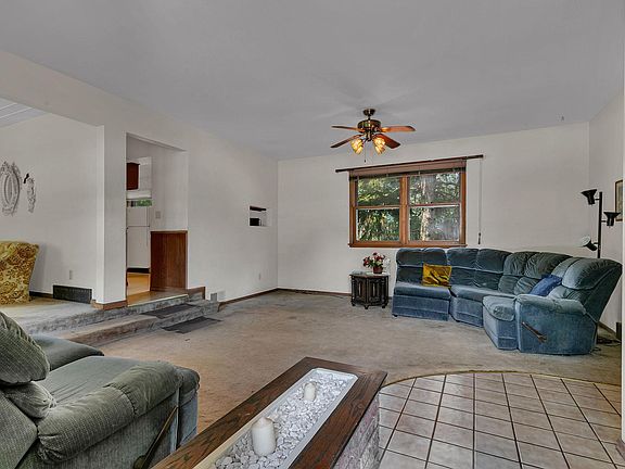 3rd image of 1519 16th St S