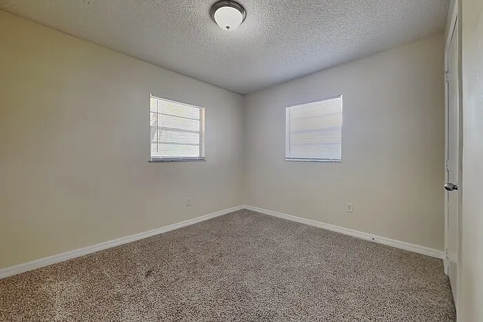 39643 Meadowood Loop — Photo 10