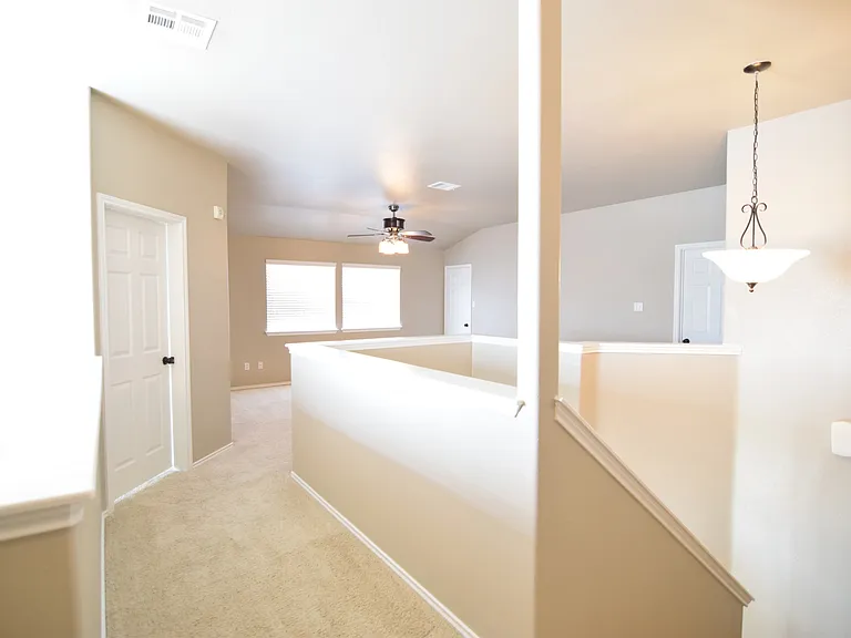 2203 Ryan Dr — Photo 13
