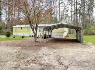 969 NE Persimmon Dr, Pinetta, FL 32350