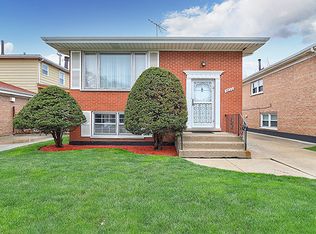 3722 W 77th St, Chicago, IL 60652