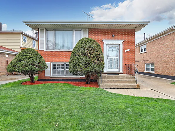 3722 W 77th St, Chicago, IL 60652