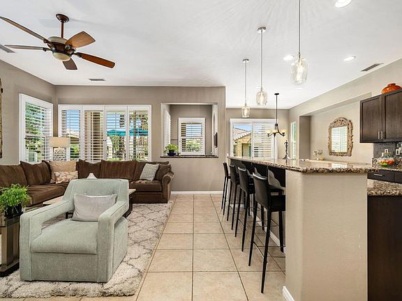 3rd image of 118 Mission Lake Way