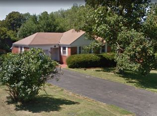 3232 S Cedar Ave, Independence, MO 64052