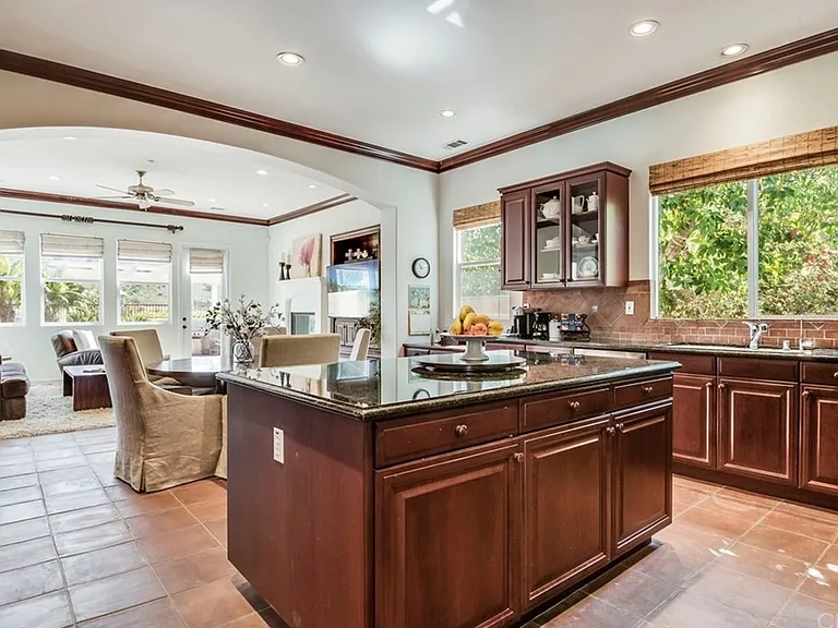 440 Tangerine Pl — Photo 12