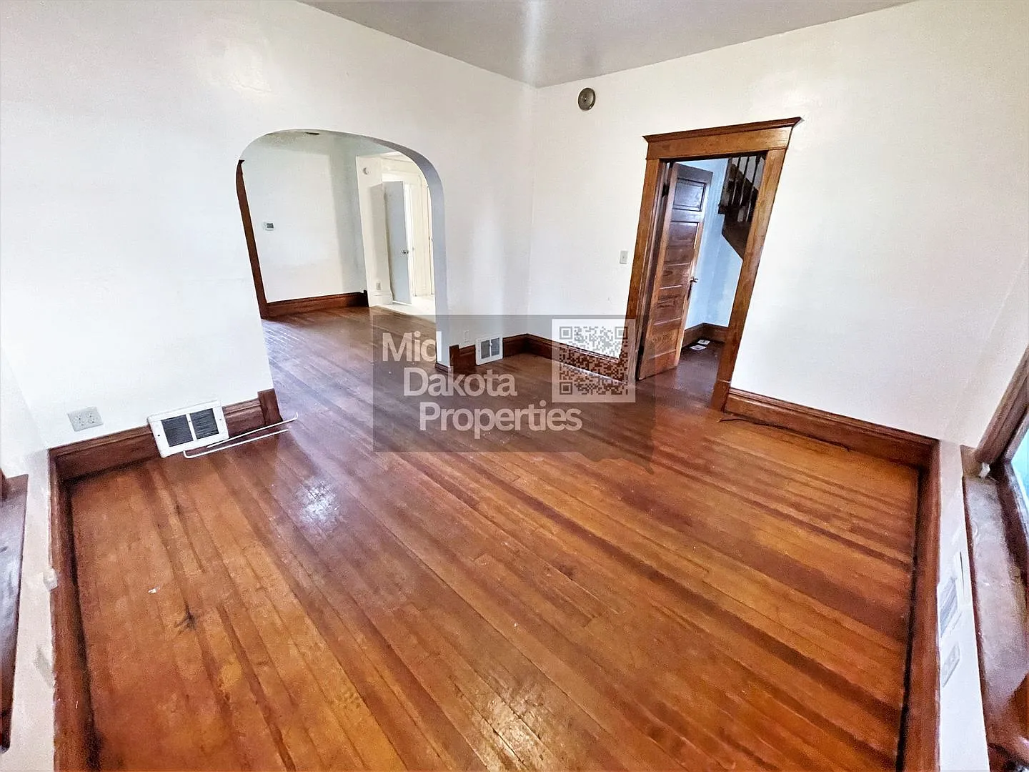 310 S Edmunds- 4 bedroom house — Photo 2