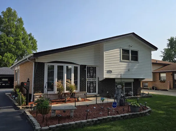 3636 152nd Pl, Midlothian, IL 60445