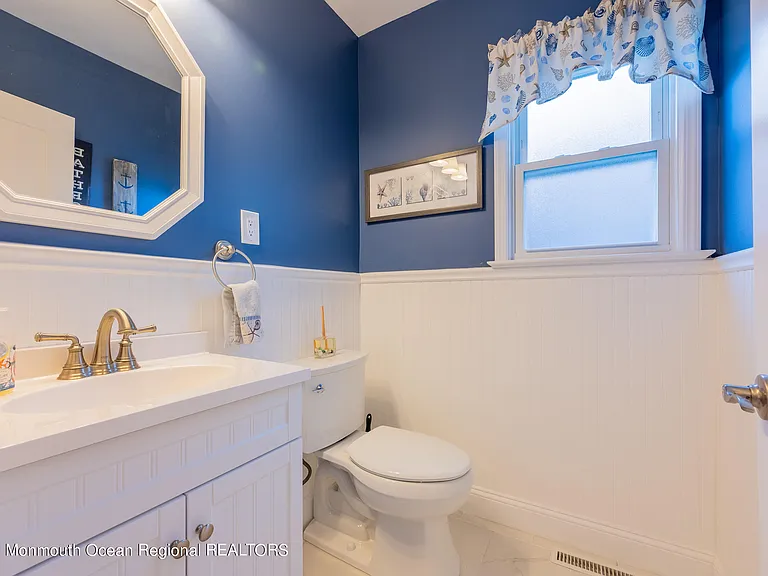214 Atlantic Ave — Photo 15