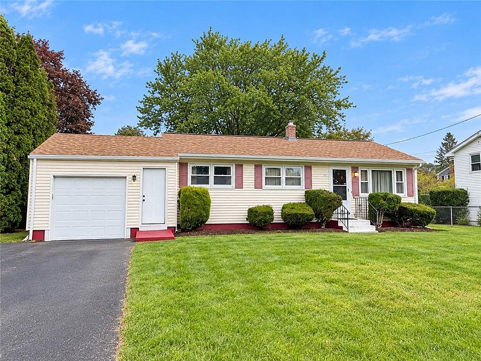 1st image of 15 Squantum Dr