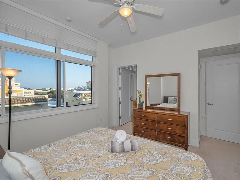 331 Cleveland St #310 — Photo 35