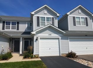1399 Remington Dr, Volo, IL 60020