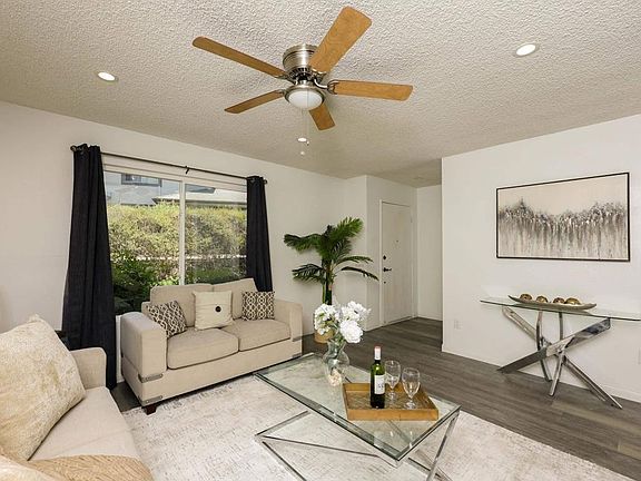 5th image of 10661 King Phillip Ct