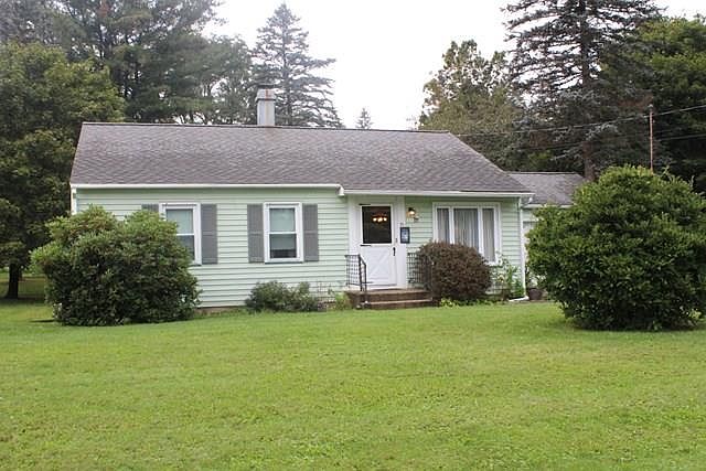 1st image of 31 Willow St