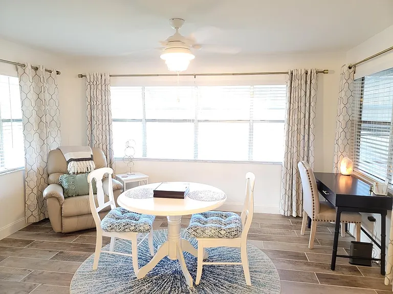 315 San Marino Dr — Photo 4
