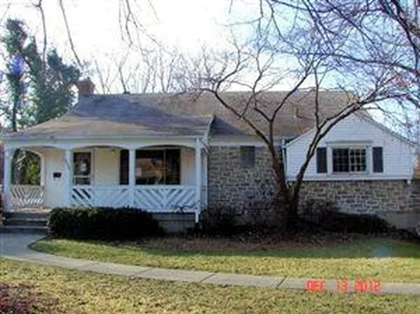 6669 Sandalwood Ln, Cincinnati, OH 45224